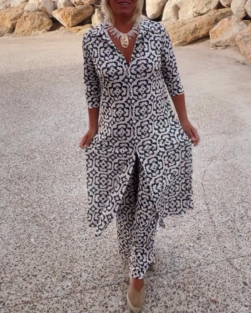Livia - Vintage Printed Set with Lapels and Buttons