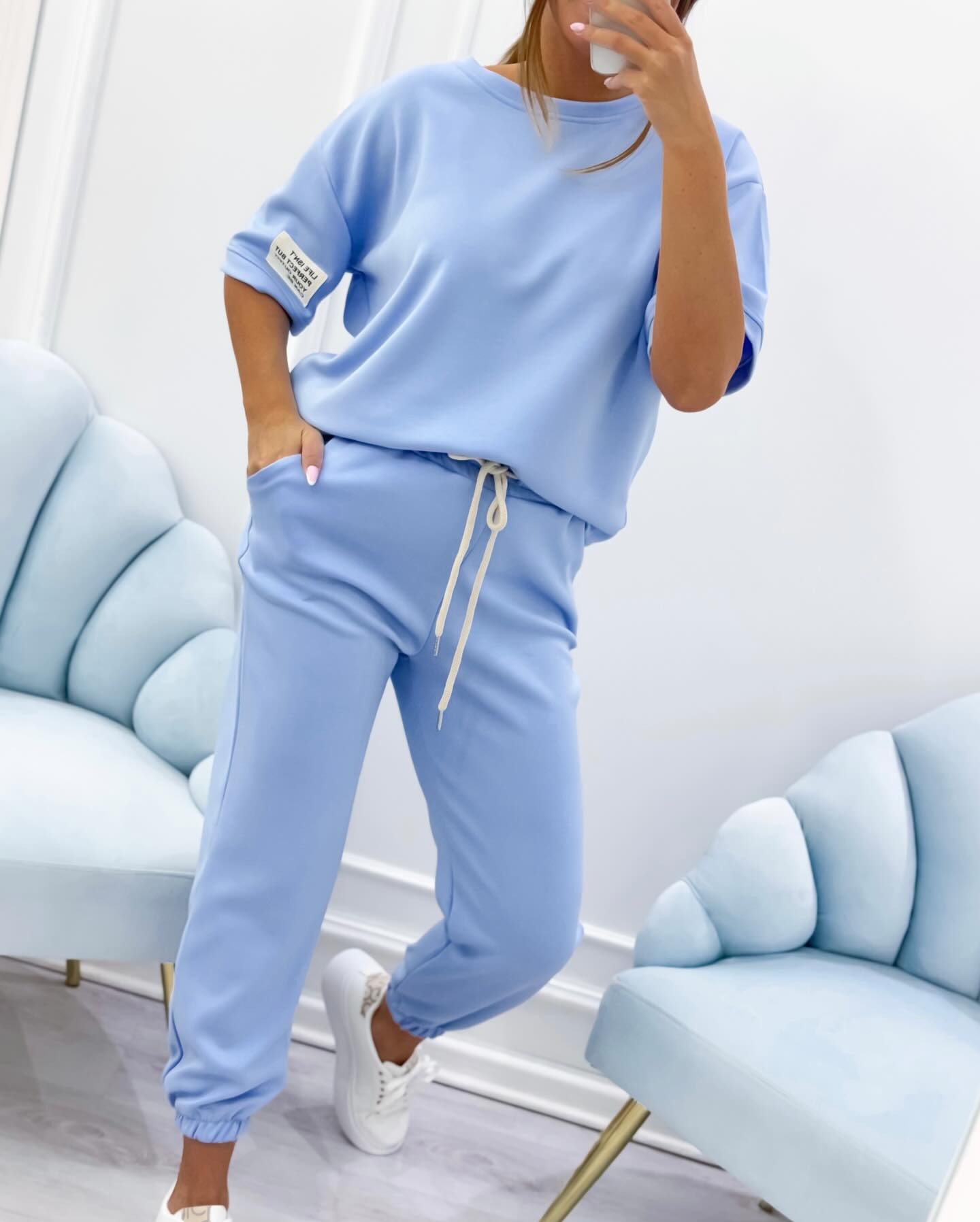 Lola - Women's casual set with plain top and pants